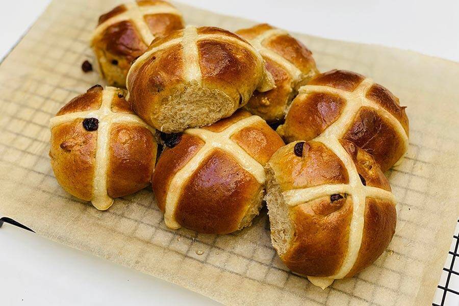 Simnel Hot Cross Buns