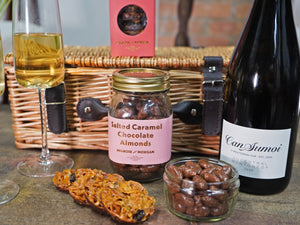 Bubbles and Chocolate Hamper